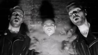 William Control -  The Monster (Traducida)