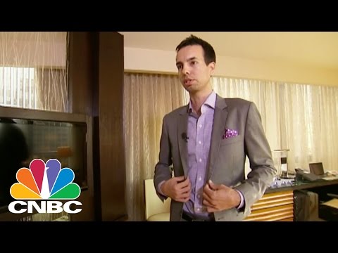 Here's What A $1,000 Custom Suit Looks Like | CNBC