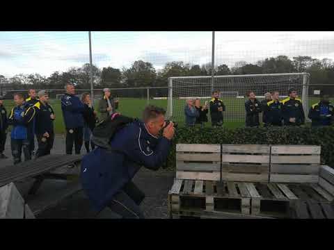 Onthulling twee pleinen L.v.v. Friesland