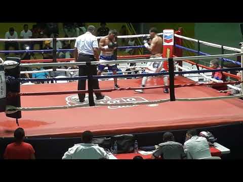 Combate de Alexander Espinoza vs Yáder Cardoza Rounds 9 y 10