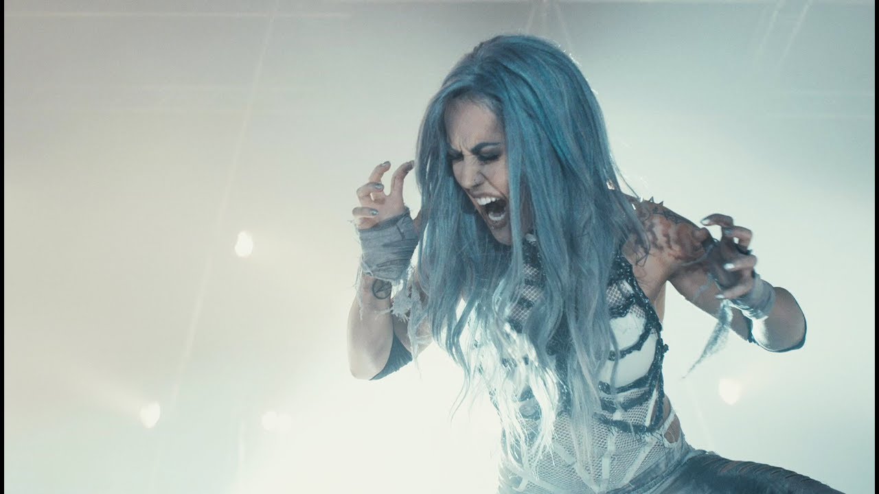 THE WORLD IS YOURS / ARCH ENEMY