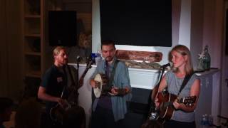 Nora Jane Struthers & Joe Overton - Listen With Your Heart