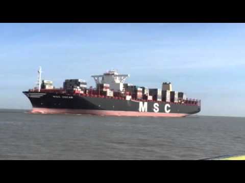 MSC Oscar arrive to Felixstowe