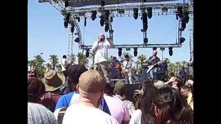 Les Savy Fav - The Equestrian - Coachella 2008