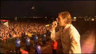 Kasabian - L.S.F. (Lost Souls Forever) (Glastonbury 2005)