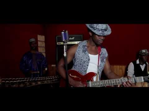 MOH! KOUYATÉ - T'en vas pas, ça va pas!  [official video]