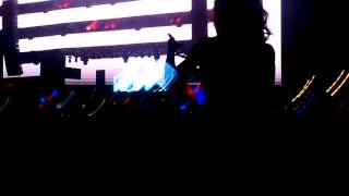 Kura &amp; Laidback Luke-MAD MAN (Live EDP beach party)