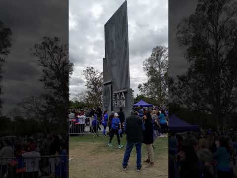 ¡El imponente MONUMENTO a Evita Perón en la ciudad de La Banda! 🏛️🇦🇷 #shorts