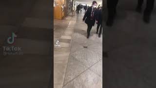 通行人をビビらせてみた!