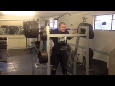 Squat 325 kg