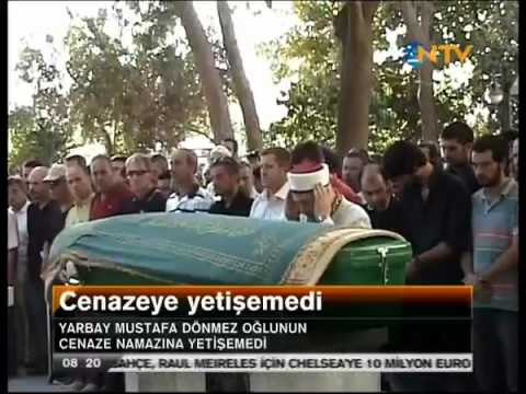 Tutsak Yarbay Dönmez Oğlunun Cenaze Namazına Yetişemedi. Mezarlıkta Bayıldı.