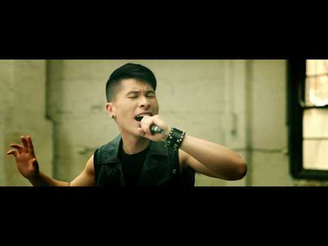 Kevin Tiah - Beneath The Sea [Official Video]