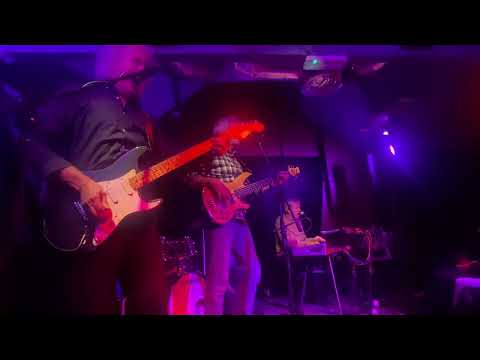 Alan Price @ Bulls Head, Barnes, 23 12 25, Dimples