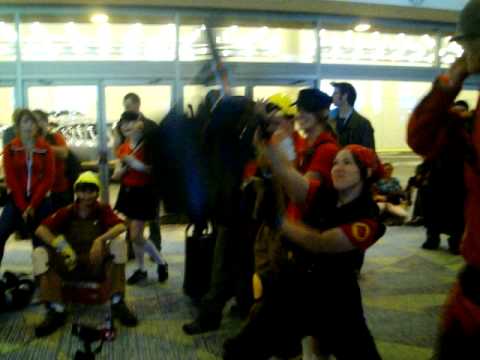 Fan Expo 2010: Valve Cosplay Photoshoot