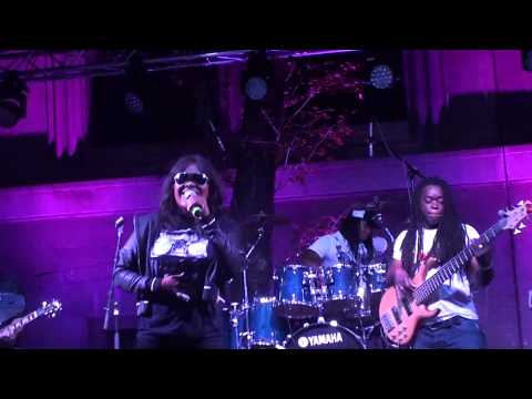 Tanya Stephens @ Casa Presei Libere, Bucuresti - Can't Breathe