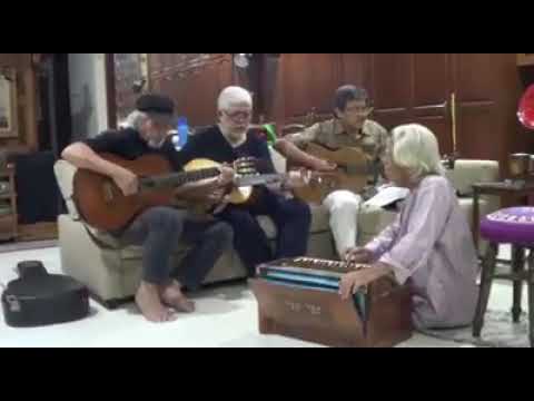 Gurindam Jiwa - Malay Classic Song, sung in the movie by Nordin Ahmad & Latifah Omar