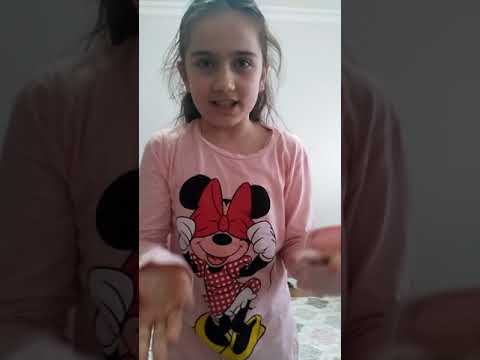 Zeynep ve arkadaşı Cansu