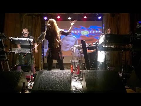 That's Good (featuring Nicole Stoehr)