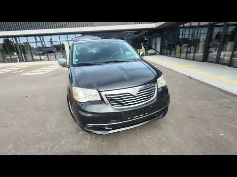 Lancia Voyager 2013 — photo 40