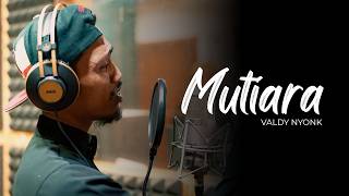 Download lagu Adakah Kenyamanan Di Hatimu - MUTIARA - Valdy Nyonk mp3