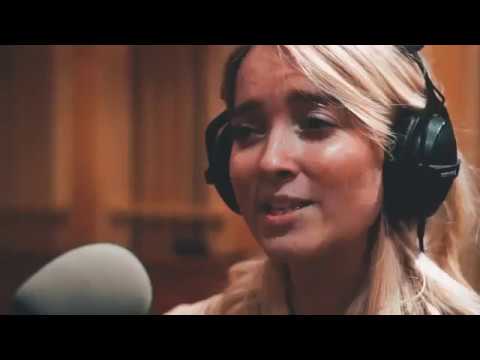 Kitty Macfarlane - Glass Eel (live video at Maida Vale)