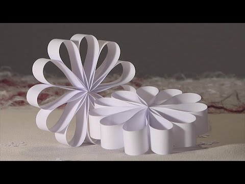 noel deco !! Christmas decoration !! rosace boucle papier diy