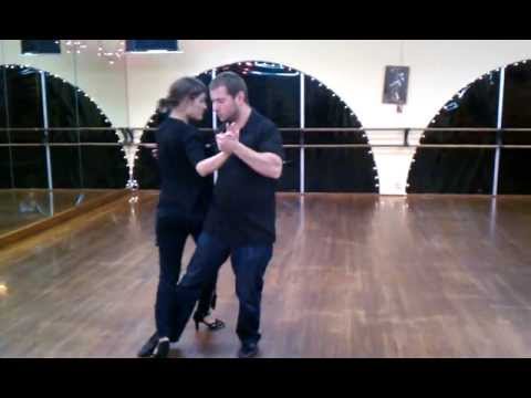 Argentine Tango Lesson: Cross-basic step with parada, pasada and gancho combination