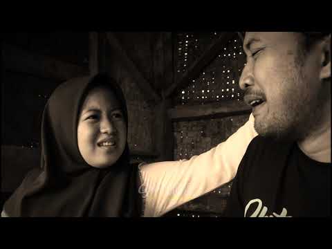 si-otong-nyieun-geger-deui-bodor-sunda-sketbor-sketsa-bodor-36