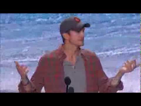 Ashton Kutcher Speech at 2013 Teen Choice Awards