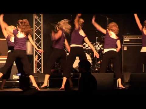 Rockstar NFSu - Opnunaratriði (dans og ræða) - Söngkeppni NFSu 2006