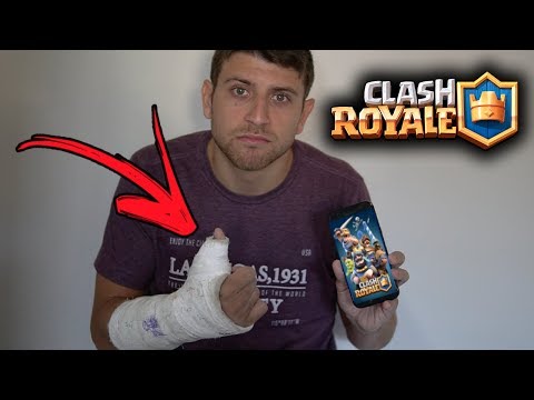 ELE QUEBROU O DEDO JOGANDO CLASH ROYALE KKKKKK