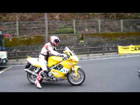 Ducati ST2 in okutama japan 03-04-2010.MOV