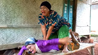 Download lagu AKIBAT KORBAN TARAWEH, MA OYES RINGSEK - CEU PIYAH VS MA OYES mp3 Download lagu AKIBAT KORBAN TARAWEH, MA OYES RINGSEK - CEU PIYAH VS MA OYES mp3