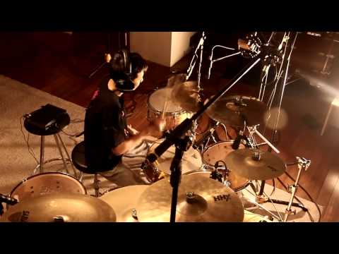 Escape From Oakland - Ilman Lazulfa(David Garibaldi Cover)