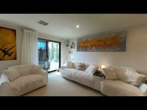 70 Whitmore Crescent, Watson, ACT 2602, 2 slaapkamers, 1 badkamers, House