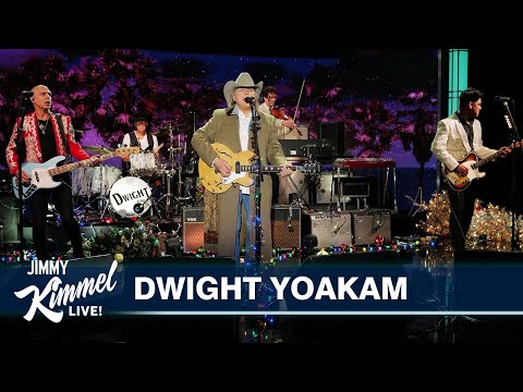Dwight Yoakam – Santa Claus Is Back in Town