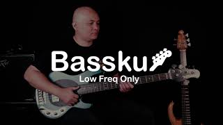 Video thumbnail for Sample of Musicman Sub 5 USA Bass (Discontinued) by Bassku
