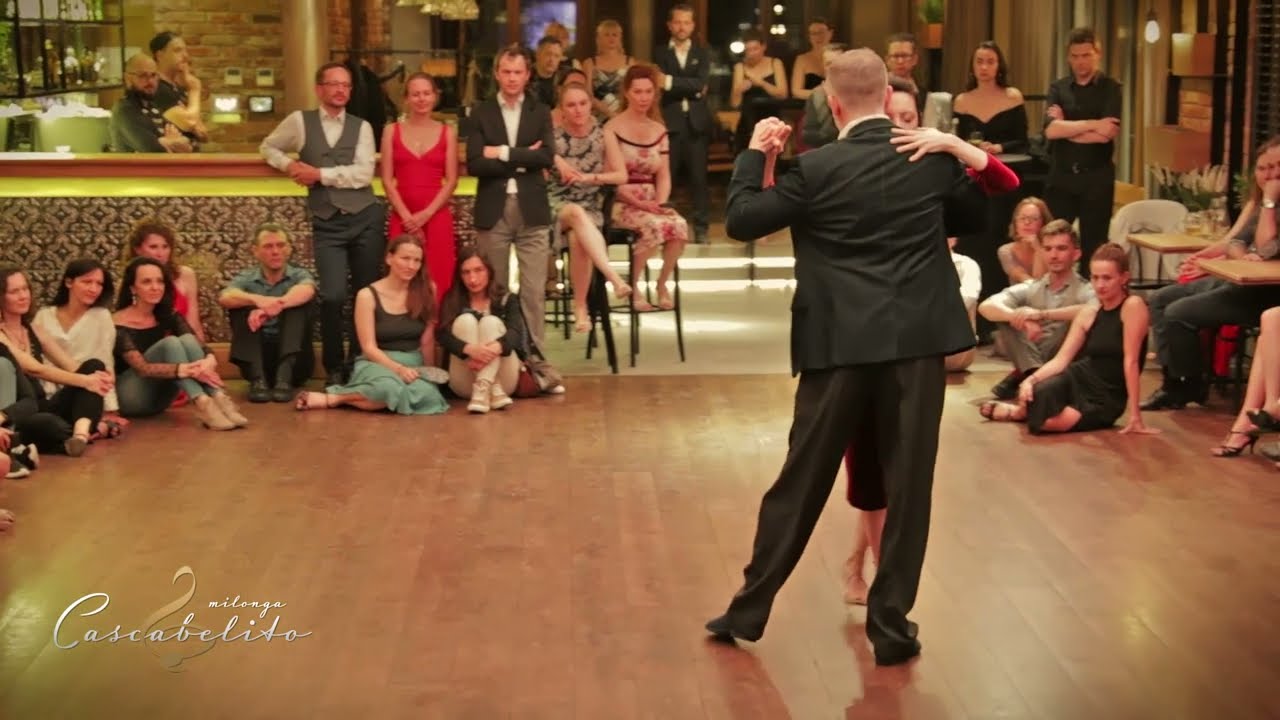 Joanna Jabłońska & Piotr Bochiński - Milonga Cascabelito (2/4)