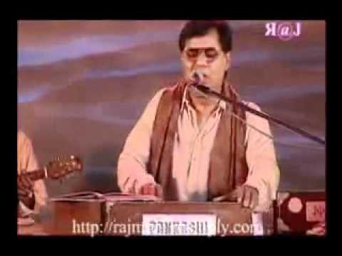 Tum itna jo - Jagjit Singh (Live)   - YouTube.flv