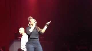 Common performing Hustle Harder