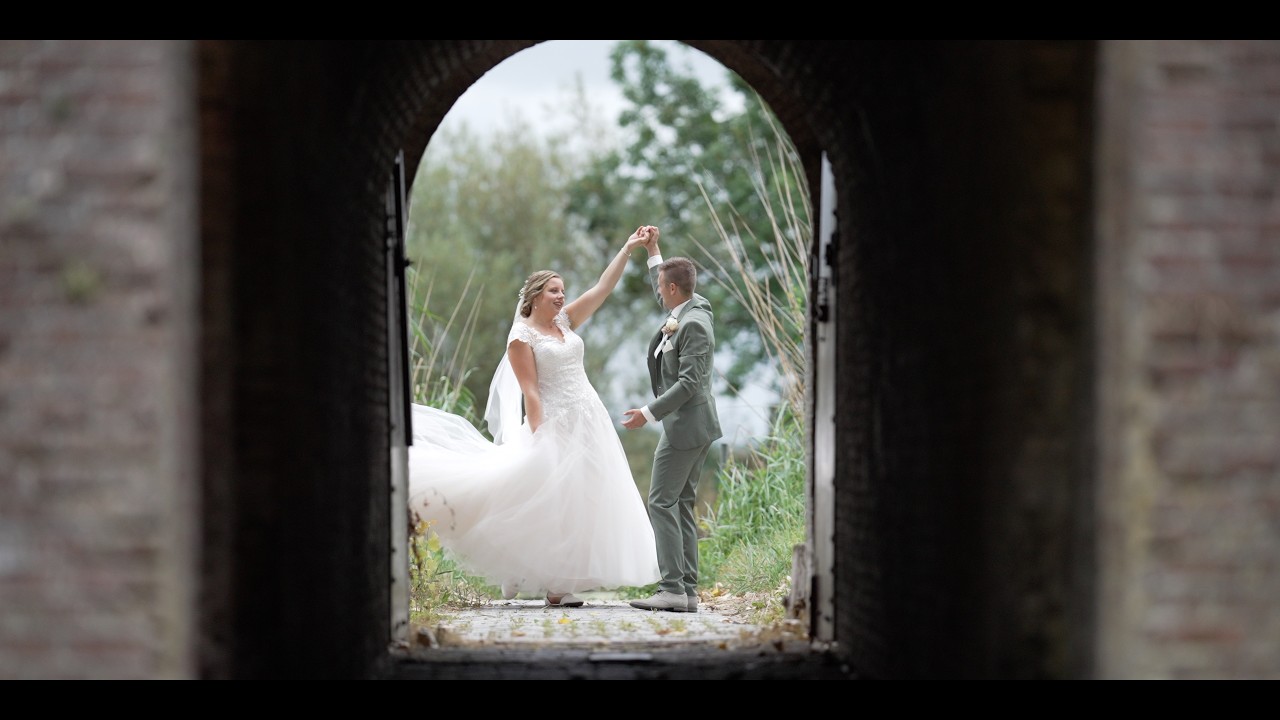 Klik om video te laden en af te spelen