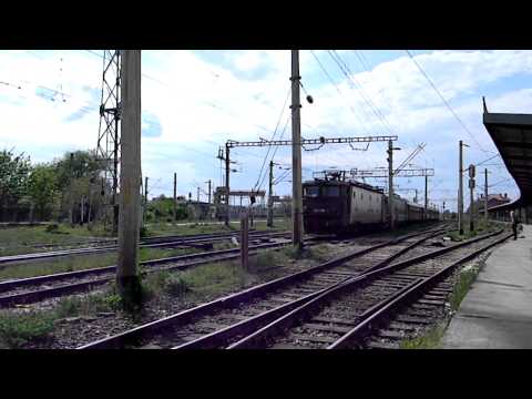 A 1932 Cluj Napoca-Iasi cu 40-0799-3 + 40-0369-5! 13.05.2011