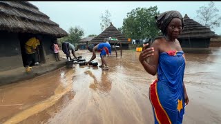 Heavy Rain in an African Traditional Homestead / A very Beautiful Rainy day in our African Village