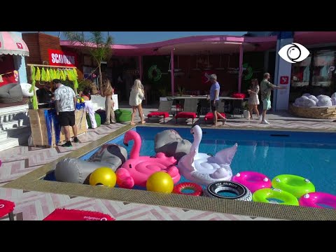 Festë në Pishinë/ Banorët luajnë, këndojnë dhe kërcejnë buzë pishinës - BBV 2