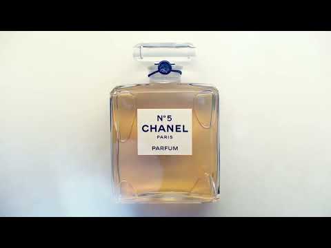 CHANEL - I AM THE PREMIÈRE WATCH