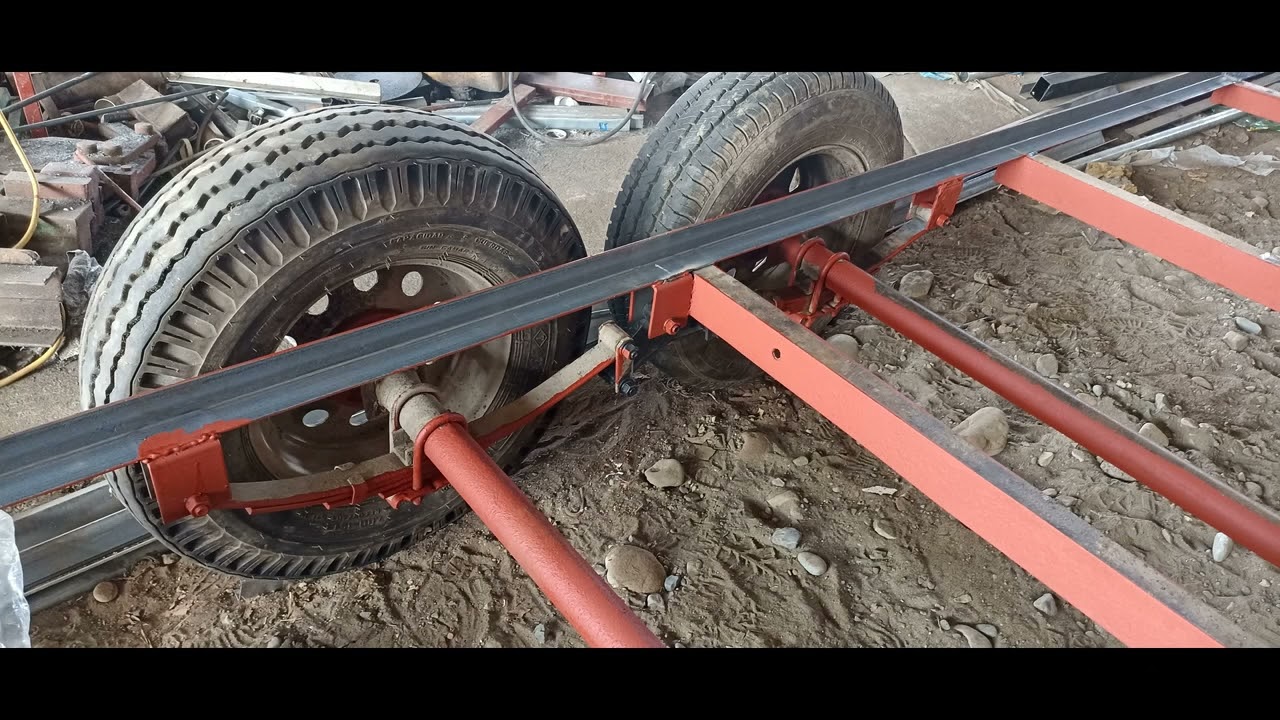 Watch Restauración remolque cama baja 2 ejes, capacidad de 3.5 toneladas. Now Restauración remolque cama baja 2 ejes, capacidad de 3.5 toneladas.