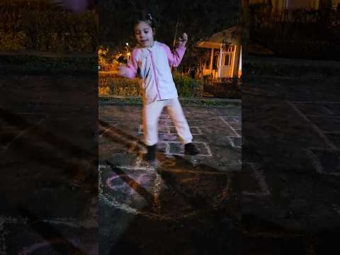 Joc de sotron cu Ingrid.