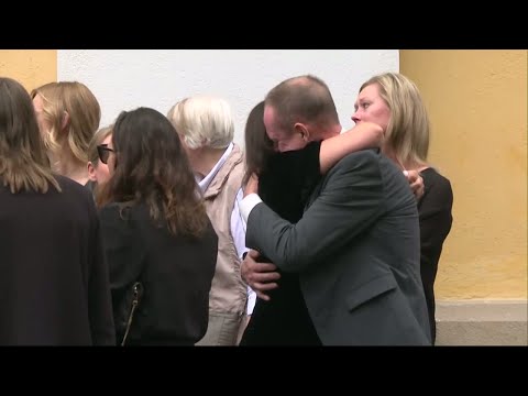 Michael Nyqvist begravdes idag - Nyheterna (TV4)