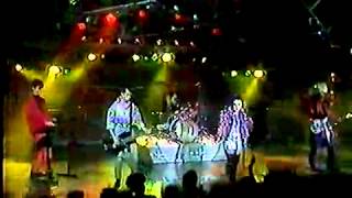 Alaska y Dinarama   A quien le importa