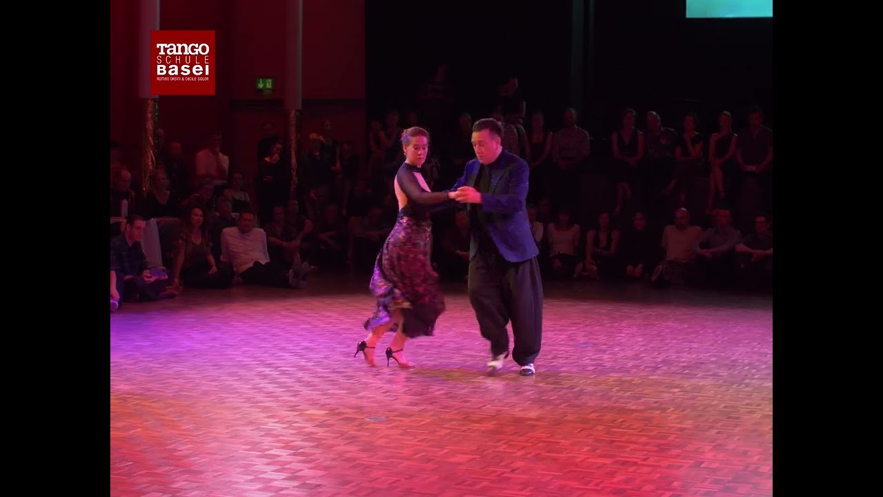 Juana Sepulveda & Chicho Frumboli  - El Tango Es Azul  - Adolfo Berón